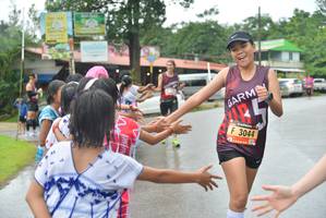 BIB: 3044
                            <button type="button" onclick="openModal(5777477)" class="btn btn-primary btn-sm float-right btn-popup" data-toggle="modal" data-target=".modal-high-quality">
                        <i class="fas fa-shopping-cart"></i> Add to Cart
                    </button>
                                            <button type="button" onclick="isThisMe(5777477, true)" class="btn btn-success btn-sm float-right btn-popup btn-isme hidden" data-toggle="tooltip" data-placement="bottom" title="นี่คือรูปของคุณใช่ไหม คลิกที่นี่เพื่อเอาเข้าอัลบั้ม">
                        <i class="fas fa-plus"></i> Add to album
                    </button>
                    <button type="button" onclick="isThisMe(5777477, false)" class="btn btn-warning btn-sm float-right btn-popup btn-isnotme hidden">
                        <i class="fas fa-ban"></i> Remove from album
                    </button>