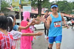 BIB: 5817
                            <button type="button" onclick="openModal(5777204)" class="btn btn-primary btn-sm float-right btn-popup" data-toggle="modal" data-target=".modal-high-quality">
                        <i class="fas fa-shopping-cart"></i> Add to Cart
                    </button>
                                            <button type="button" onclick="isThisMe(5777204, true)" class="btn btn-success btn-sm float-right btn-popup btn-isme hidden" data-toggle="tooltip" data-placement="bottom" title="นี่คือรูปของคุณใช่ไหม คลิกที่นี่เพื่อเอาเข้าอัลบั้ม">
                        <i class="fas fa-plus"></i> Add to album
                    </button>
                    <button type="button" onclick="isThisMe(5777204, false)" class="btn btn-warning btn-sm float-right btn-popup btn-isnotme hidden">
                        <i class="fas fa-ban"></i> Remove from album
                    </button>