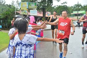 BIB: 1366
                            <button type="button" onclick="openModal(5777433)" class="btn btn-primary btn-sm float-right btn-popup" data-toggle="modal" data-target=".modal-high-quality">
                        <i class="fas fa-shopping-cart"></i> Add to Cart
                    </button>
                                            <button type="button" onclick="isThisMe(5777433, true)" class="btn btn-success btn-sm float-right btn-popup btn-isme hidden" data-toggle="tooltip" data-placement="bottom" title="นี่คือรูปของคุณใช่ไหม คลิกที่นี่เพื่อเอาเข้าอัลบั้ม">
                        <i class="fas fa-plus"></i> Add to album
                    </button>
                    <button type="button" onclick="isThisMe(5777433, false)" class="btn btn-warning btn-sm float-right btn-popup btn-isnotme hidden">
                        <i class="fas fa-ban"></i> Remove from album
                    </button>