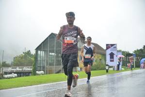 BIB: 1534
                            <button type="button" onclick="openModal(5776340)" class="btn btn-primary btn-sm float-right btn-popup" data-toggle="modal" data-target=".modal-high-quality">
                        <i class="fas fa-shopping-cart"></i> Add to Cart
                    </button>
                                            <button type="button" onclick="isThisMe(5776340, true)" class="btn btn-success btn-sm float-right btn-popup btn-isme hidden" data-toggle="tooltip" data-placement="bottom" title="นี่คือรูปของคุณใช่ไหม คลิกที่นี่เพื่อเอาเข้าอัลบั้ม">
                        <i class="fas fa-plus"></i> Add to album
                    </button>
                    <button type="button" onclick="isThisMe(5776340, false)" class="btn btn-warning btn-sm float-right btn-popup btn-isnotme hidden">
                        <i class="fas fa-ban"></i> Remove from album
                    </button>