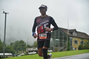 BIB: 1263
                            <button type="button" onclick="openModal(5776161)" class="btn btn-primary btn-sm float-right btn-popup" data-toggle="modal" data-target=".modal-high-quality">
                        <i class="fas fa-shopping-cart"></i> Add to Cart
                    </button>
                                            <button type="button" onclick="isThisMe(5776161, true)" class="btn btn-success btn-sm float-right btn-popup btn-isme hidden" data-toggle="tooltip" data-placement="bottom" title="นี่คือรูปของคุณใช่ไหม คลิกที่นี่เพื่อเอาเข้าอัลบั้ม">
                        <i class="fas fa-plus"></i> Add to album
                    </button>
                    <button type="button" onclick="isThisMe(5776161, false)" class="btn btn-warning btn-sm float-right btn-popup btn-isnotme hidden">
                        <i class="fas fa-ban"></i> Remove from album
                    </button>