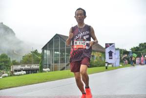 BIB: 1142
                            <button type="button" onclick="openModal(5775701)" class="btn btn-primary btn-sm float-right btn-popup" data-toggle="modal" data-target=".modal-high-quality">
                        <i class="fas fa-shopping-cart"></i> Add to Cart
                    </button>
                                            <button type="button" onclick="isThisMe(5775701, true)" class="btn btn-success btn-sm float-right btn-popup btn-isme hidden" data-toggle="tooltip" data-placement="bottom" title="นี่คือรูปของคุณใช่ไหม คลิกที่นี่เพื่อเอาเข้าอัลบั้ม">
                        <i class="fas fa-plus"></i> Add to album
                    </button>
                    <button type="button" onclick="isThisMe(5775701, false)" class="btn btn-warning btn-sm float-right btn-popup btn-isnotme hidden">
                        <i class="fas fa-ban"></i> Remove from album
                    </button>