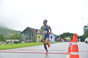 BIB: 6201
                            <button type="button" onclick="openModal(5775474)" class="btn btn-primary btn-sm float-right btn-popup" data-toggle="modal" data-target=".modal-high-quality">
                        <i class="fas fa-shopping-cart"></i> Add to Cart
                    </button>
                                            <button type="button" onclick="isThisMe(5775474, true)" class="btn btn-success btn-sm float-right btn-popup btn-isme hidden" data-toggle="tooltip" data-placement="bottom" title="นี่คือรูปของคุณใช่ไหม คลิกที่นี่เพื่อเอาเข้าอัลบั้ม">
                        <i class="fas fa-plus"></i> Add to album
                    </button>
                    <button type="button" onclick="isThisMe(5775474, false)" class="btn btn-warning btn-sm float-right btn-popup btn-isnotme hidden">
                        <i class="fas fa-ban"></i> Remove from album
                    </button>