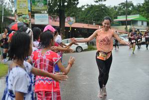 BIB: 3164
                            <button type="button" onclick="openModal(5777559)" class="btn btn-primary btn-sm float-right btn-popup" data-toggle="modal" data-target=".modal-high-quality">
                        <i class="fas fa-shopping-cart"></i> Add to Cart
                    </button>
                                            <button type="button" onclick="isThisMe(5777559, true)" class="btn btn-success btn-sm float-right btn-popup btn-isme hidden" data-toggle="tooltip" data-placement="bottom" title="นี่คือรูปของคุณใช่ไหม คลิกที่นี่เพื่อเอาเข้าอัลบั้ม">
                        <i class="fas fa-plus"></i> Add to album
                    </button>
                    <button type="button" onclick="isThisMe(5777559, false)" class="btn btn-warning btn-sm float-right btn-popup btn-isnotme hidden">
                        <i class="fas fa-ban"></i> Remove from album
                    </button>