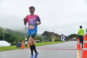 BIB: 1304
                            <button type="button" onclick="openModal(5775555)" class="btn btn-primary btn-sm float-right btn-popup" data-toggle="modal" data-target=".modal-high-quality">
                        <i class="fas fa-shopping-cart"></i> Add to Cart
                    </button>
                                            <button type="button" onclick="isThisMe(5775555, true)" class="btn btn-success btn-sm float-right btn-popup btn-isme hidden" data-toggle="tooltip" data-placement="bottom" title="นี่คือรูปของคุณใช่ไหม คลิกที่นี่เพื่อเอาเข้าอัลบั้ม">
                        <i class="fas fa-plus"></i> Add to album
                    </button>
                    <button type="button" onclick="isThisMe(5775555, false)" class="btn btn-warning btn-sm float-right btn-popup btn-isnotme hidden">
                        <i class="fas fa-ban"></i> Remove from album
                    </button>