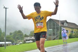 BIB: 1382
                            <button type="button" onclick="openModal(5776500)" class="btn btn-primary btn-sm float-right btn-popup" data-toggle="modal" data-target=".modal-high-quality">
                        <i class="fas fa-shopping-cart"></i> Add to Cart
                    </button>
                                            <button type="button" onclick="isThisMe(5776500, true)" class="btn btn-success btn-sm float-right btn-popup btn-isme hidden" data-toggle="tooltip" data-placement="bottom" title="นี่คือรูปของคุณใช่ไหม คลิกที่นี่เพื่อเอาเข้าอัลบั้ม">
                        <i class="fas fa-plus"></i> Add to album
                    </button>
                    <button type="button" onclick="isThisMe(5776500, false)" class="btn btn-warning btn-sm float-right btn-popup btn-isnotme hidden">
                        <i class="fas fa-ban"></i> Remove from album
                    </button>