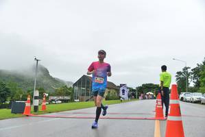 BIB: 1304
                            <button type="button" onclick="openModal(5775553)" class="btn btn-primary btn-sm float-right btn-popup" data-toggle="modal" data-target=".modal-high-quality">
                        <i class="fas fa-shopping-cart"></i> Add to Cart
                    </button>
                                            <button type="button" onclick="isThisMe(5775553, true)" class="btn btn-success btn-sm float-right btn-popup btn-isme hidden" data-toggle="tooltip" data-placement="bottom" title="นี่คือรูปของคุณใช่ไหม คลิกที่นี่เพื่อเอาเข้าอัลบั้ม">
                        <i class="fas fa-plus"></i> Add to album
                    </button>
                    <button type="button" onclick="isThisMe(5775553, false)" class="btn btn-warning btn-sm float-right btn-popup btn-isnotme hidden">
                        <i class="fas fa-ban"></i> Remove from album
                    </button>