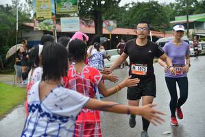 BIB: 7147, 1075
                            <button type="button" onclick="openModal(5777567)" class="btn btn-primary btn-sm float-right btn-popup" data-toggle="modal" data-target=".modal-high-quality">
                        <i class="fas fa-shopping-cart"></i> Add to Cart
                    </button>
                                            <button type="button" onclick="isThisMe(5777567, true)" class="btn btn-success btn-sm float-right btn-popup btn-isme hidden" data-toggle="tooltip" data-placement="bottom" title="นี่คือรูปของคุณใช่ไหม คลิกที่นี่เพื่อเอาเข้าอัลบั้ม">
                        <i class="fas fa-plus"></i> Add to album
                    </button>
                    <button type="button" onclick="isThisMe(5777567, false)" class="btn btn-warning btn-sm float-right btn-popup btn-isnotme hidden">
                        <i class="fas fa-ban"></i> Remove from album
                    </button>