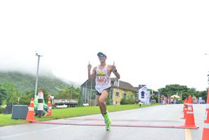 BIB: 6166
                            <button type="button" onclick="openModal(5775514)" class="btn btn-primary btn-sm float-right btn-popup" data-toggle="modal" data-target=".modal-high-quality">
                        <i class="fas fa-shopping-cart"></i> Add to Cart
                    </button>
                                            <button type="button" onclick="isThisMe(5775514, true)" class="btn btn-success btn-sm float-right btn-popup btn-isme hidden" data-toggle="tooltip" data-placement="bottom" title="นี่คือรูปของคุณใช่ไหม คลิกที่นี่เพื่อเอาเข้าอัลบั้ม">
                        <i class="fas fa-plus"></i> Add to album
                    </button>
                    <button type="button" onclick="isThisMe(5775514, false)" class="btn btn-warning btn-sm float-right btn-popup btn-isnotme hidden">
                        <i class="fas fa-ban"></i> Remove from album
                    </button>