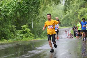 BIB: 6126
                            <button type="button" onclick="openModal(5610467)" class="btn btn-primary btn-sm float-right btn-popup" data-toggle="modal" data-target=".modal-high-quality">
                        <i class="fas fa-shopping-cart"></i> Add to Cart
                    </button>
                                            <button type="button" onclick="isThisMe(5610467, true)" class="btn btn-success btn-sm float-right btn-popup btn-isme hidden" data-toggle="tooltip" data-placement="bottom" title="นี่คือรูปของคุณใช่ไหม คลิกที่นี่เพื่อเอาเข้าอัลบั้ม">
                        <i class="fas fa-plus"></i> Add to album
                    </button>
                    <button type="button" onclick="isThisMe(5610467, false)" class="btn btn-warning btn-sm float-right btn-popup btn-isnotme hidden">
                        <i class="fas fa-ban"></i> Remove from album
                    </button>