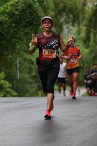 BIB: 3209
                            <button type="button" onclick="openModal(5585273)" class="btn btn-primary btn-sm float-right btn-popup" data-toggle="modal" data-target=".modal-high-quality">
                        <i class="fas fa-shopping-cart"></i> Add to Cart
                    </button>
                                            <button type="button" onclick="isThisMe(5585273, true)" class="btn btn-success btn-sm float-right btn-popup btn-isme hidden" data-toggle="tooltip" data-placement="bottom" title="นี่คือรูปของคุณใช่ไหม คลิกที่นี่เพื่อเอาเข้าอัลบั้ม">
                        <i class="fas fa-plus"></i> Add to album
                    </button>
                    <button type="button" onclick="isThisMe(5585273, false)" class="btn btn-warning btn-sm float-right btn-popup btn-isnotme hidden">
                        <i class="fas fa-ban"></i> Remove from album
                    </button>