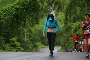 BIB: 3172, 3321
                            <button type="button" onclick="openModal(5580724)" class="btn btn-primary btn-sm float-right btn-popup" data-toggle="modal" data-target=".modal-high-quality">
                        <i class="fas fa-shopping-cart"></i> Add to Cart
                    </button>
                                            <button type="button" onclick="isThisMe(5580724, true)" class="btn btn-success btn-sm float-right btn-popup btn-isme hidden" data-toggle="tooltip" data-placement="bottom" title="นี่คือรูปของคุณใช่ไหม คลิกที่นี่เพื่อเอาเข้าอัลบั้ม">
                        <i class="fas fa-plus"></i> Add to album
                    </button>
                    <button type="button" onclick="isThisMe(5580724, false)" class="btn btn-warning btn-sm float-right btn-popup btn-isnotme hidden">
                        <i class="fas fa-ban"></i> Remove from album
                    </button>