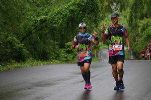 BIB: 1640, 3392
                            <button type="button" onclick="openModal(5581094)" class="btn btn-primary btn-sm float-right btn-popup" data-toggle="modal" data-target=".modal-high-quality">
                        <i class="fas fa-shopping-cart"></i> Add to Cart
                    </button>
                                            <button type="button" onclick="isThisMe(5581094, true)" class="btn btn-success btn-sm float-right btn-popup btn-isme hidden" data-toggle="tooltip" data-placement="bottom" title="นี่คือรูปของคุณใช่ไหม คลิกที่นี่เพื่อเอาเข้าอัลบั้ม">
                        <i class="fas fa-plus"></i> Add to album
                    </button>
                    <button type="button" onclick="isThisMe(5581094, false)" class="btn btn-warning btn-sm float-right btn-popup btn-isnotme hidden">
                        <i class="fas fa-ban"></i> Remove from album
                    </button>