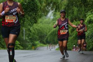 BIB: 3214, 3314
                            <button type="button" onclick="openModal(5580706)" class="btn btn-primary btn-sm float-right btn-popup" data-toggle="modal" data-target=".modal-high-quality">
                        <i class="fas fa-shopping-cart"></i> Add to Cart
                    </button>
                                            <button type="button" onclick="isThisMe(5580706, true)" class="btn btn-success btn-sm float-right btn-popup btn-isme hidden" data-toggle="tooltip" data-placement="bottom" title="นี่คือรูปของคุณใช่ไหม คลิกที่นี่เพื่อเอาเข้าอัลบั้ม">
                        <i class="fas fa-plus"></i> Add to album
                    </button>
                    <button type="button" onclick="isThisMe(5580706, false)" class="btn btn-warning btn-sm float-right btn-popup btn-isnotme hidden">
                        <i class="fas fa-ban"></i> Remove from album
                    </button>