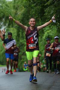 BIB: 1356
                            <button type="button" onclick="openModal(5580913)" class="btn btn-primary btn-sm float-right btn-popup" data-toggle="modal" data-target=".modal-high-quality">
                        <i class="fas fa-shopping-cart"></i> Add to Cart
                    </button>
                                            <button type="button" onclick="isThisMe(5580913, true)" class="btn btn-success btn-sm float-right btn-popup btn-isme hidden" data-toggle="tooltip" data-placement="bottom" title="นี่คือรูปของคุณใช่ไหม คลิกที่นี่เพื่อเอาเข้าอัลบั้ม">
                        <i class="fas fa-plus"></i> Add to album
                    </button>
                    <button type="button" onclick="isThisMe(5580913, false)" class="btn btn-warning btn-sm float-right btn-popup btn-isnotme hidden">
                        <i class="fas fa-ban"></i> Remove from album
                    </button>