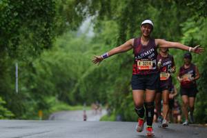 BIB: 3214, 3314
                            <button type="button" onclick="openModal(5580679)" class="btn btn-primary btn-sm float-right btn-popup" data-toggle="modal" data-target=".modal-high-quality">
                        <i class="fas fa-shopping-cart"></i> Add to Cart
                    </button>
                                            <button type="button" onclick="isThisMe(5580679, true)" class="btn btn-success btn-sm float-right btn-popup btn-isme hidden" data-toggle="tooltip" data-placement="bottom" title="นี่คือรูปของคุณใช่ไหม คลิกที่นี่เพื่อเอาเข้าอัลบั้ม">
                        <i class="fas fa-plus"></i> Add to album
                    </button>
                    <button type="button" onclick="isThisMe(5580679, false)" class="btn btn-warning btn-sm float-right btn-popup btn-isnotme hidden">
                        <i class="fas fa-ban"></i> Remove from album
                    </button>