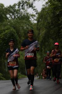 BIB: 1176, 3165, 3121
                            <button type="button" onclick="openModal(5577342)" class="btn btn-primary btn-sm float-right btn-popup" data-toggle="modal" data-target=".modal-high-quality">
                        <i class="fas fa-shopping-cart"></i> Add to Cart
                    </button>
                                            <button type="button" onclick="isThisMe(5577342, true)" class="btn btn-success btn-sm float-right btn-popup btn-isme hidden" data-toggle="tooltip" data-placement="bottom" title="นี่คือรูปของคุณใช่ไหม คลิกที่นี่เพื่อเอาเข้าอัลบั้ม">
                        <i class="fas fa-plus"></i> Add to album
                    </button>
                    <button type="button" onclick="isThisMe(5577342, false)" class="btn btn-warning btn-sm float-right btn-popup btn-isnotme hidden">
                        <i class="fas fa-ban"></i> Remove from album
                    </button>