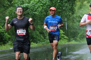 BIB: 6220, 5199
                            <button type="button" onclick="openModal(5630900)" class="btn btn-primary btn-sm float-right btn-popup" data-toggle="modal" data-target=".modal-high-quality">
                        <i class="fas fa-shopping-cart"></i> Add to Cart
                    </button>
                                            <button type="button" onclick="isThisMe(5630900, true)" class="btn btn-success btn-sm float-right btn-popup btn-isme hidden" data-toggle="tooltip" data-placement="bottom" title="นี่คือรูปของคุณใช่ไหม คลิกที่นี่เพื่อเอาเข้าอัลบั้ม">
                        <i class="fas fa-plus"></i> Add to album
                    </button>
                    <button type="button" onclick="isThisMe(5630900, false)" class="btn btn-warning btn-sm float-right btn-popup btn-isnotme hidden">
                        <i class="fas fa-ban"></i> Remove from album
                    </button>