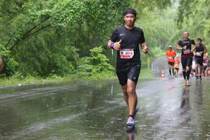 BIB: 6016
                            <button type="button" onclick="openModal(5622471)" class="btn btn-primary btn-sm float-right btn-popup" data-toggle="modal" data-target=".modal-high-quality">
                        <i class="fas fa-shopping-cart"></i> Add to Cart
                    </button>
                                            <button type="button" onclick="isThisMe(5622471, true)" class="btn btn-success btn-sm float-right btn-popup btn-isme hidden" data-toggle="tooltip" data-placement="bottom" title="นี่คือรูปของคุณใช่ไหม คลิกที่นี่เพื่อเอาเข้าอัลบั้ม">
                        <i class="fas fa-plus"></i> Add to album
                    </button>
                    <button type="button" onclick="isThisMe(5622471, false)" class="btn btn-warning btn-sm float-right btn-popup btn-isnotme hidden">
                        <i class="fas fa-ban"></i> Remove from album
                    </button>