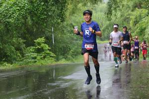 BIB: 5570
                            <button type="button" onclick="openModal(5624880)" class="btn btn-primary btn-sm float-right btn-popup" data-toggle="modal" data-target=".modal-high-quality">
                        <i class="fas fa-shopping-cart"></i> Add to Cart
                    </button>
                                            <button type="button" onclick="isThisMe(5624880, true)" class="btn btn-success btn-sm float-right btn-popup btn-isme hidden" data-toggle="tooltip" data-placement="bottom" title="นี่คือรูปของคุณใช่ไหม คลิกที่นี่เพื่อเอาเข้าอัลบั้ม">
                        <i class="fas fa-plus"></i> Add to album
                    </button>
                    <button type="button" onclick="isThisMe(5624880, false)" class="btn btn-warning btn-sm float-right btn-popup btn-isnotme hidden">
                        <i class="fas fa-ban"></i> Remove from album
                    </button>