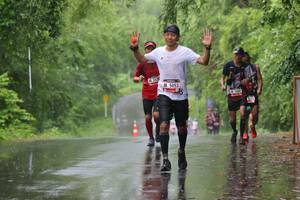 BIB: 555, 5053
                            <button type="button" onclick="openModal(5632054)" class="btn btn-primary btn-sm float-right btn-popup" data-toggle="modal" data-target=".modal-high-quality">
                        <i class="fas fa-shopping-cart"></i> Add to Cart
                    </button>
                                            <button type="button" onclick="isThisMe(5632054, true)" class="btn btn-success btn-sm float-right btn-popup btn-isme hidden" data-toggle="tooltip" data-placement="bottom" title="นี่คือรูปของคุณใช่ไหม คลิกที่นี่เพื่อเอาเข้าอัลบั้ม">
                        <i class="fas fa-plus"></i> Add to album
                    </button>
                    <button type="button" onclick="isThisMe(5632054, false)" class="btn btn-warning btn-sm float-right btn-popup btn-isnotme hidden">
                        <i class="fas fa-ban"></i> Remove from album
                    </button>