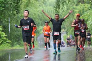 BIB: 5162, 5263, 4142, 530
                            <button type="button" onclick="openModal(5622397)" class="btn btn-primary btn-sm float-right btn-popup" data-toggle="modal" data-target=".modal-high-quality">
                        <i class="fas fa-shopping-cart"></i> Add to Cart
                    </button>
                                            <button type="button" onclick="isThisMe(5622397, true)" class="btn btn-success btn-sm float-right btn-popup btn-isme hidden" data-toggle="tooltip" data-placement="bottom" title="นี่คือรูปของคุณใช่ไหม คลิกที่นี่เพื่อเอาเข้าอัลบั้ม">
                        <i class="fas fa-plus"></i> Add to album
                    </button>
                    <button type="button" onclick="isThisMe(5622397, false)" class="btn btn-warning btn-sm float-right btn-popup btn-isnotme hidden">
                        <i class="fas fa-ban"></i> Remove from album
                    </button>