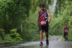 BIB: 6173
                            <button type="button" onclick="openModal(5722155)" class="btn btn-primary btn-sm float-right btn-popup" data-toggle="modal" data-target=".modal-high-quality">
                        <i class="fas fa-shopping-cart"></i> Add to Cart
                    </button>
                                            <button type="button" onclick="isThisMe(5722155, true)" class="btn btn-success btn-sm float-right btn-popup btn-isme hidden" data-toggle="tooltip" data-placement="bottom" title="นี่คือรูปของคุณใช่ไหม คลิกที่นี่เพื่อเอาเข้าอัลบั้ม">
                        <i class="fas fa-plus"></i> Add to album
                    </button>
                    <button type="button" onclick="isThisMe(5722155, false)" class="btn btn-warning btn-sm float-right btn-popup btn-isnotme hidden">
                        <i class="fas fa-ban"></i> Remove from album
                    </button>