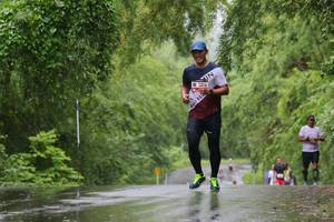 BIB: 5216
                            <button type="button" onclick="openModal(5721809)" class="btn btn-primary btn-sm float-right btn-popup" data-toggle="modal" data-target=".modal-high-quality">
                        <i class="fas fa-shopping-cart"></i> Add to Cart
                    </button>
                                            <button type="button" onclick="isThisMe(5721809, true)" class="btn btn-success btn-sm float-right btn-popup btn-isme hidden" data-toggle="tooltip" data-placement="bottom" title="นี่คือรูปของคุณใช่ไหม คลิกที่นี่เพื่อเอาเข้าอัลบั้ม">
                        <i class="fas fa-plus"></i> Add to album
                    </button>
                    <button type="button" onclick="isThisMe(5721809, false)" class="btn btn-warning btn-sm float-right btn-popup btn-isnotme hidden">
                        <i class="fas fa-ban"></i> Remove from album
                    </button>