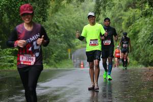 BIB: 5252, 6062, 7096
                            <button type="button" onclick="openModal(5722295)" class="btn btn-primary btn-sm float-right btn-popup" data-toggle="modal" data-target=".modal-high-quality">
                        <i class="fas fa-shopping-cart"></i> Add to Cart
                    </button>
                                            <button type="button" onclick="isThisMe(5722295, true)" class="btn btn-success btn-sm float-right btn-popup btn-isme hidden" data-toggle="tooltip" data-placement="bottom" title="นี่คือรูปของคุณใช่ไหม คลิกที่นี่เพื่อเอาเข้าอัลบั้ม">
                        <i class="fas fa-plus"></i> Add to album
                    </button>
                    <button type="button" onclick="isThisMe(5722295, false)" class="btn btn-warning btn-sm float-right btn-popup btn-isnotme hidden">
                        <i class="fas fa-ban"></i> Remove from album
                    </button>