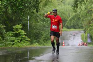 BIB: 5024
                            <button type="button" onclick="openModal(5722626)" class="btn btn-primary btn-sm float-right btn-popup" data-toggle="modal" data-target=".modal-high-quality">
                        <i class="fas fa-shopping-cart"></i> Add to Cart
                    </button>
                                            <button type="button" onclick="isThisMe(5722626, true)" class="btn btn-success btn-sm float-right btn-popup btn-isme hidden" data-toggle="tooltip" data-placement="bottom" title="นี่คือรูปของคุณใช่ไหม คลิกที่นี่เพื่อเอาเข้าอัลบั้ม">
                        <i class="fas fa-plus"></i> Add to album
                    </button>
                    <button type="button" onclick="isThisMe(5722626, false)" class="btn btn-warning btn-sm float-right btn-popup btn-isnotme hidden">
                        <i class="fas fa-ban"></i> Remove from album
                    </button>