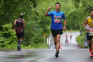 BIB: 1385
                            <button type="button" onclick="openModal(5726273)" class="btn btn-primary btn-sm float-right btn-popup" data-toggle="modal" data-target=".modal-high-quality">
                        <i class="fas fa-shopping-cart"></i> Add to Cart
                    </button>
                                            <button type="button" onclick="isThisMe(5726273, true)" class="btn btn-success btn-sm float-right btn-popup btn-isme hidden" data-toggle="tooltip" data-placement="bottom" title="นี่คือรูปของคุณใช่ไหม คลิกที่นี่เพื่อเอาเข้าอัลบั้ม">
                        <i class="fas fa-plus"></i> Add to album
                    </button>
                    <button type="button" onclick="isThisMe(5726273, false)" class="btn btn-warning btn-sm float-right btn-popup btn-isnotme hidden">
                        <i class="fas fa-ban"></i> Remove from album
                    </button>