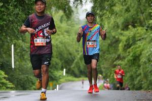 BIB: 1317, 1427
                            <button type="button" onclick="openModal(5726439)" class="btn btn-primary btn-sm float-right btn-popup" data-toggle="modal" data-target=".modal-high-quality">
                        <i class="fas fa-shopping-cart"></i> Add to Cart
                    </button>
                                            <button type="button" onclick="isThisMe(5726439, true)" class="btn btn-success btn-sm float-right btn-popup btn-isme hidden" data-toggle="tooltip" data-placement="bottom" title="นี่คือรูปของคุณใช่ไหม คลิกที่นี่เพื่อเอาเข้าอัลบั้ม">
                        <i class="fas fa-plus"></i> Add to album
                    </button>
                    <button type="button" onclick="isThisMe(5726439, false)" class="btn btn-warning btn-sm float-right btn-popup btn-isnotme hidden">
                        <i class="fas fa-ban"></i> Remove from album
                    </button>