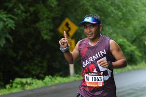 BIB: 1063
                            <button type="button" onclick="openModal(5726045)" class="btn btn-primary btn-sm float-right btn-popup" data-toggle="modal" data-target=".modal-high-quality">
                        <i class="fas fa-shopping-cart"></i> Add to Cart
                    </button>
                                            <button type="button" onclick="isThisMe(5726045, true)" class="btn btn-success btn-sm float-right btn-popup btn-isme hidden" data-toggle="tooltip" data-placement="bottom" title="นี่คือรูปของคุณใช่ไหม คลิกที่นี่เพื่อเอาเข้าอัลบั้ม">
                        <i class="fas fa-plus"></i> Add to album
                    </button>
                    <button type="button" onclick="isThisMe(5726045, false)" class="btn btn-warning btn-sm float-right btn-popup btn-isnotme hidden">
                        <i class="fas fa-ban"></i> Remove from album
                    </button>