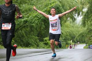 BIB: 1590, 1213
                            <button type="button" onclick="openModal(5726171)" class="btn btn-primary btn-sm float-right btn-popup" data-toggle="modal" data-target=".modal-high-quality">
                        <i class="fas fa-shopping-cart"></i> Add to Cart
                    </button>
                                            <button type="button" onclick="isThisMe(5726171, true)" class="btn btn-success btn-sm float-right btn-popup btn-isme hidden" data-toggle="tooltip" data-placement="bottom" title="นี่คือรูปของคุณใช่ไหม คลิกที่นี่เพื่อเอาเข้าอัลบั้ม">
                        <i class="fas fa-plus"></i> Add to album
                    </button>
                    <button type="button" onclick="isThisMe(5726171, false)" class="btn btn-warning btn-sm float-right btn-popup btn-isnotme hidden">
                        <i class="fas fa-ban"></i> Remove from album
                    </button>