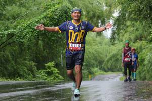 BIB: 5117
                            <button type="button" onclick="openModal(5724791)" class="btn btn-primary btn-sm float-right btn-popup" data-toggle="modal" data-target=".modal-high-quality">
                        <i class="fas fa-shopping-cart"></i> Add to Cart
                    </button>
                                            <button type="button" onclick="isThisMe(5724791, true)" class="btn btn-success btn-sm float-right btn-popup btn-isme hidden" data-toggle="tooltip" data-placement="bottom" title="นี่คือรูปของคุณใช่ไหม คลิกที่นี่เพื่อเอาเข้าอัลบั้ม">
                        <i class="fas fa-plus"></i> Add to album
                    </button>
                    <button type="button" onclick="isThisMe(5724791, false)" class="btn btn-warning btn-sm float-right btn-popup btn-isnotme hidden">
                        <i class="fas fa-ban"></i> Remove from album
                    </button>