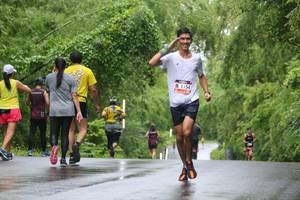 BIB: 1154
                            <button type="button" onclick="openModal(5726456)" class="btn btn-primary btn-sm float-right btn-popup" data-toggle="modal" data-target=".modal-high-quality">
                        <i class="fas fa-shopping-cart"></i> Add to Cart
                    </button>
                                            <button type="button" onclick="isThisMe(5726456, true)" class="btn btn-success btn-sm float-right btn-popup btn-isme hidden" data-toggle="tooltip" data-placement="bottom" title="นี่คือรูปของคุณใช่ไหม คลิกที่นี่เพื่อเอาเข้าอัลบั้ม">
                        <i class="fas fa-plus"></i> Add to album
                    </button>
                    <button type="button" onclick="isThisMe(5726456, false)" class="btn btn-warning btn-sm float-right btn-popup btn-isnotme hidden">
                        <i class="fas fa-ban"></i> Remove from album
                    </button>