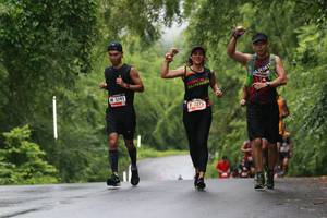 BIB: 5191, 3275
                            <button type="button" onclick="openModal(5728696)" class="btn btn-primary btn-sm float-right btn-popup" data-toggle="modal" data-target=".modal-high-quality">
                        <i class="fas fa-shopping-cart"></i> Add to Cart
                    </button>
                                            <button type="button" onclick="isThisMe(5728696, true)" class="btn btn-success btn-sm float-right btn-popup btn-isme hidden" data-toggle="tooltip" data-placement="bottom" title="นี่คือรูปของคุณใช่ไหม คลิกที่นี่เพื่อเอาเข้าอัลบั้ม">
                        <i class="fas fa-plus"></i> Add to album
                    </button>
                    <button type="button" onclick="isThisMe(5728696, false)" class="btn btn-warning btn-sm float-right btn-popup btn-isnotme hidden">
                        <i class="fas fa-ban"></i> Remove from album
                    </button>