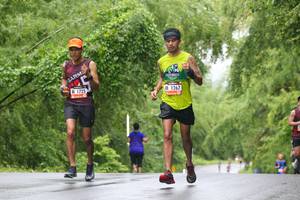 BIB: 1725, 1267
                            <button type="button" onclick="openModal(5727735)" class="btn btn-primary btn-sm float-right btn-popup" data-toggle="modal" data-target=".modal-high-quality">
                        <i class="fas fa-shopping-cart"></i> Add to Cart
                    </button>
                                            <button type="button" onclick="isThisMe(5727735, true)" class="btn btn-success btn-sm float-right btn-popup btn-isme hidden" data-toggle="tooltip" data-placement="bottom" title="นี่คือรูปของคุณใช่ไหม คลิกที่นี่เพื่อเอาเข้าอัลบั้ม">
                        <i class="fas fa-plus"></i> Add to album
                    </button>
                    <button type="button" onclick="isThisMe(5727735, false)" class="btn btn-warning btn-sm float-right btn-popup btn-isnotme hidden">
                        <i class="fas fa-ban"></i> Remove from album
                    </button>