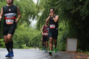 BIB: 1498, 5089, 170
                            <button type="button" onclick="openModal(5728050)" class="btn btn-primary btn-sm float-right btn-popup" data-toggle="modal" data-target=".modal-high-quality">
                        <i class="fas fa-shopping-cart"></i> Add to Cart
                    </button>
                                            <button type="button" onclick="isThisMe(5728050, true)" class="btn btn-success btn-sm float-right btn-popup btn-isme hidden" data-toggle="tooltip" data-placement="bottom" title="นี่คือรูปของคุณใช่ไหม คลิกที่นี่เพื่อเอาเข้าอัลบั้ม">
                        <i class="fas fa-plus"></i> Add to album
                    </button>
                    <button type="button" onclick="isThisMe(5728050, false)" class="btn btn-warning btn-sm float-right btn-popup btn-isnotme hidden">
                        <i class="fas fa-ban"></i> Remove from album
                    </button>