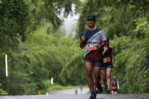 BIB: 153, 3431
                            <button type="button" onclick="openModal(5728087)" class="btn btn-primary btn-sm float-right btn-popup" data-toggle="modal" data-target=".modal-high-quality">
                        <i class="fas fa-shopping-cart"></i> Add to Cart
                    </button>
                                            <button type="button" onclick="isThisMe(5728087, true)" class="btn btn-success btn-sm float-right btn-popup btn-isme hidden" data-toggle="tooltip" data-placement="bottom" title="นี่คือรูปของคุณใช่ไหม คลิกที่นี่เพื่อเอาเข้าอัลบั้ม">
                        <i class="fas fa-plus"></i> Add to album
                    </button>
                    <button type="button" onclick="isThisMe(5728087, false)" class="btn btn-warning btn-sm float-right btn-popup btn-isnotme hidden">
                        <i class="fas fa-ban"></i> Remove from album
                    </button>