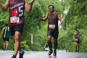 BIB: 1638, 1613
                            <button type="button" onclick="openModal(5727617)" class="btn btn-primary btn-sm float-right btn-popup" data-toggle="modal" data-target=".modal-high-quality">
                        <i class="fas fa-shopping-cart"></i> Add to Cart
                    </button>
                                            <button type="button" onclick="isThisMe(5727617, true)" class="btn btn-success btn-sm float-right btn-popup btn-isme hidden" data-toggle="tooltip" data-placement="bottom" title="นี่คือรูปของคุณใช่ไหม คลิกที่นี่เพื่อเอาเข้าอัลบั้ม">
                        <i class="fas fa-plus"></i> Add to album
                    </button>
                    <button type="button" onclick="isThisMe(5727617, false)" class="btn btn-warning btn-sm float-right btn-popup btn-isnotme hidden">
                        <i class="fas fa-ban"></i> Remove from album
                    </button>