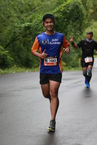 BIB: 1065
                            <button type="button" onclick="openModal(5729805)" class="btn btn-primary btn-sm float-right btn-popup" data-toggle="modal" data-target=".modal-high-quality">
                        <i class="fas fa-shopping-cart"></i> Add to Cart
                    </button>
                                            <button type="button" onclick="isThisMe(5729805, true)" class="btn btn-success btn-sm float-right btn-popup btn-isme hidden" data-toggle="tooltip" data-placement="bottom" title="นี่คือรูปของคุณใช่ไหม คลิกที่นี่เพื่อเอาเข้าอัลบั้ม">
                        <i class="fas fa-plus"></i> Add to album
                    </button>
                    <button type="button" onclick="isThisMe(5729805, false)" class="btn btn-warning btn-sm float-right btn-popup btn-isnotme hidden">
                        <i class="fas fa-ban"></i> Remove from album
                    </button>