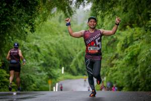 BIB: 1602
                            <button type="button" onclick="openModal(5789423)" class="btn btn-primary btn-sm float-right btn-popup" data-toggle="modal" data-target=".modal-high-quality">
                        <i class="fas fa-shopping-cart"></i> Add to Cart
                    </button>
                                            <button type="button" onclick="isThisMe(5789423, true)" class="btn btn-success btn-sm float-right btn-popup btn-isme hidden" data-toggle="tooltip" data-placement="bottom" title="นี่คือรูปของคุณใช่ไหม คลิกที่นี่เพื่อเอาเข้าอัลบั้ม">
                        <i class="fas fa-plus"></i> Add to album
                    </button>
                    <button type="button" onclick="isThisMe(5789423, false)" class="btn btn-warning btn-sm float-right btn-popup btn-isnotme hidden">
                        <i class="fas fa-ban"></i> Remove from album
                    </button>