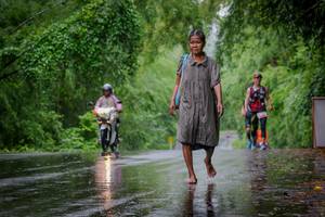 BIB: 
                            <button type="button" onclick="openModal(5788001)" class="btn btn-primary btn-sm float-right btn-popup" data-toggle="modal" data-target=".modal-high-quality">
                        <i class="fas fa-shopping-cart"></i> Add to Cart
                    </button>
                                            <button type="button" onclick="isThisMe(5788001, true)" class="btn btn-success btn-sm float-right btn-popup btn-isme hidden" data-toggle="tooltip" data-placement="bottom" title="นี่คือรูปของคุณใช่ไหม คลิกที่นี่เพื่อเอาเข้าอัลบั้ม">
                        <i class="fas fa-plus"></i> Add to album
                    </button>
                    <button type="button" onclick="isThisMe(5788001, false)" class="btn btn-warning btn-sm float-right btn-popup btn-isnotme hidden">
                        <i class="fas fa-ban"></i> Remove from album
                    </button>