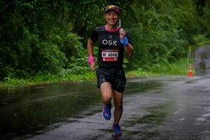 BIB: 6046
                            <button type="button" onclick="openModal(5788933)" class="btn btn-primary btn-sm float-right btn-popup" data-toggle="modal" data-target=".modal-high-quality">
                        <i class="fas fa-shopping-cart"></i> Add to Cart
                    </button>
                                            <button type="button" onclick="isThisMe(5788933, true)" class="btn btn-success btn-sm float-right btn-popup btn-isme hidden" data-toggle="tooltip" data-placement="bottom" title="นี่คือรูปของคุณใช่ไหม คลิกที่นี่เพื่อเอาเข้าอัลบั้ม">
                        <i class="fas fa-plus"></i> Add to album
                    </button>
                    <button type="button" onclick="isThisMe(5788933, false)" class="btn btn-warning btn-sm float-right btn-popup btn-isnotme hidden">
                        <i class="fas fa-ban"></i> Remove from album
                    </button>