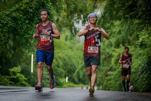 BIB: 1409, 1016
                            <button type="button" onclick="openModal(5789757)" class="btn btn-primary btn-sm float-right btn-popup" data-toggle="modal" data-target=".modal-high-quality">
                        <i class="fas fa-shopping-cart"></i> Add to Cart
                    </button>
                                            <button type="button" onclick="isThisMe(5789757, true)" class="btn btn-success btn-sm float-right btn-popup btn-isme hidden" data-toggle="tooltip" data-placement="bottom" title="นี่คือรูปของคุณใช่ไหม คลิกที่นี่เพื่อเอาเข้าอัลบั้ม">
                        <i class="fas fa-plus"></i> Add to album
                    </button>
                    <button type="button" onclick="isThisMe(5789757, false)" class="btn btn-warning btn-sm float-right btn-popup btn-isnotme hidden">
                        <i class="fas fa-ban"></i> Remove from album
                    </button>