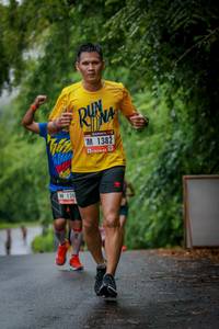 BIB: 1382, 120
                            <button type="button" onclick="openModal(5789984)" class="btn btn-primary btn-sm float-right btn-popup" data-toggle="modal" data-target=".modal-high-quality">
                        <i class="fas fa-shopping-cart"></i> Add to Cart
                    </button>
                                            <button type="button" onclick="isThisMe(5789984, true)" class="btn btn-success btn-sm float-right btn-popup btn-isme hidden" data-toggle="tooltip" data-placement="bottom" title="นี่คือรูปของคุณใช่ไหม คลิกที่นี่เพื่อเอาเข้าอัลบั้ม">
                        <i class="fas fa-plus"></i> Add to album
                    </button>
                    <button type="button" onclick="isThisMe(5789984, false)" class="btn btn-warning btn-sm float-right btn-popup btn-isnotme hidden">
                        <i class="fas fa-ban"></i> Remove from album
                    </button>