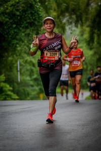 BIB: 3209
                            <button type="button" onclick="openModal(5784962)" class="btn btn-primary btn-sm float-right btn-popup" data-toggle="modal" data-target=".modal-high-quality">
                        <i class="fas fa-shopping-cart"></i> Add to Cart
                    </button>
                                            <button type="button" onclick="isThisMe(5784962, true)" class="btn btn-success btn-sm float-right btn-popup btn-isme hidden" data-toggle="tooltip" data-placement="bottom" title="นี่คือรูปของคุณใช่ไหม คลิกที่นี่เพื่อเอาเข้าอัลบั้ม">
                        <i class="fas fa-plus"></i> Add to album
                    </button>
                    <button type="button" onclick="isThisMe(5784962, false)" class="btn btn-warning btn-sm float-right btn-popup btn-isnotme hidden">
                        <i class="fas fa-ban"></i> Remove from album
                    </button>