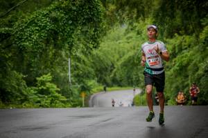 BIB: 1130
                            <button type="button" onclick="openModal(5790234)" class="btn btn-primary btn-sm float-right btn-popup" data-toggle="modal" data-target=".modal-high-quality">
                        <i class="fas fa-shopping-cart"></i> Add to Cart
                    </button>
                                            <button type="button" onclick="isThisMe(5790234, true)" class="btn btn-success btn-sm float-right btn-popup btn-isme hidden" data-toggle="tooltip" data-placement="bottom" title="นี่คือรูปของคุณใช่ไหม คลิกที่นี่เพื่อเอาเข้าอัลบั้ม">
                        <i class="fas fa-plus"></i> Add to album
                    </button>
                    <button type="button" onclick="isThisMe(5790234, false)" class="btn btn-warning btn-sm float-right btn-popup btn-isnotme hidden">
                        <i class="fas fa-ban"></i> Remove from album
                    </button>