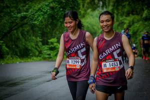 BIB: 1299, 1453
                            <button type="button" onclick="openModal(5785572)" class="btn btn-primary btn-sm float-right btn-popup" data-toggle="modal" data-target=".modal-high-quality">
                        <i class="fas fa-shopping-cart"></i> Add to Cart
                    </button>
                                            <button type="button" onclick="isThisMe(5785572, true)" class="btn btn-success btn-sm float-right btn-popup btn-isme hidden" data-toggle="tooltip" data-placement="bottom" title="นี่คือรูปของคุณใช่ไหม คลิกที่นี่เพื่อเอาเข้าอัลบั้ม">
                        <i class="fas fa-plus"></i> Add to album
                    </button>
                    <button type="button" onclick="isThisMe(5785572, false)" class="btn btn-warning btn-sm float-right btn-popup btn-isnotme hidden">
                        <i class="fas fa-ban"></i> Remove from album
                    </button>